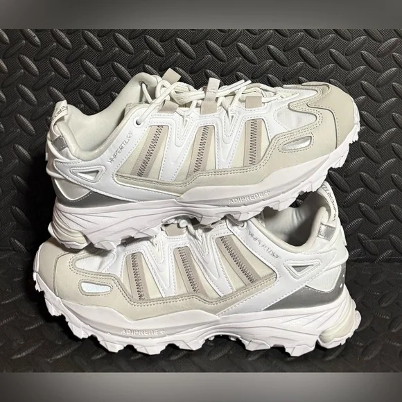 New Adidas Originals Hyperturf Cloud White Silver Shoes Mens‎ Size 10.5 - Picture 2 of 6